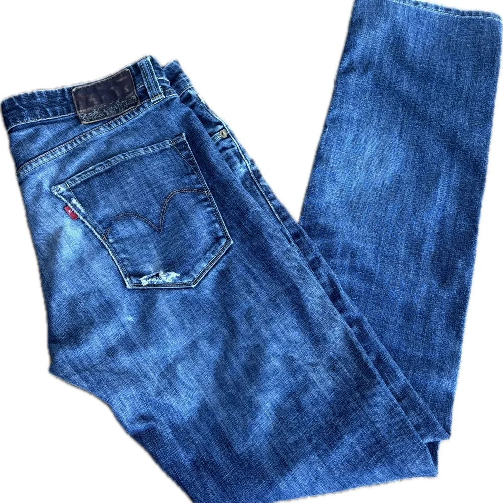 VINTAGE LEVI’S CAPITAL E - Picture 3 of 5